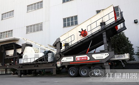 車載流動錘式破碎機(jī)多少錢？產(chǎn)量多高？